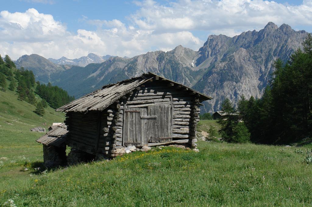 Le Relais Des Vaudois Freissinieres Exterior foto