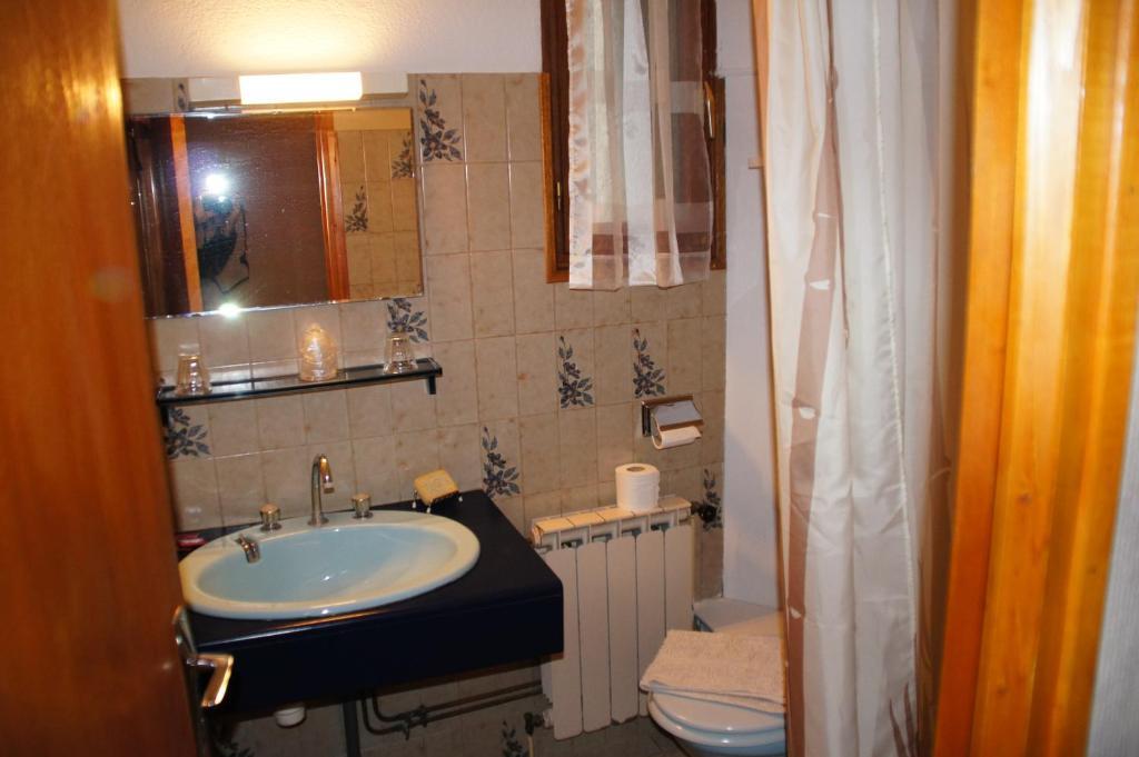 Le Relais Des Vaudois Freissinieres Quarto foto